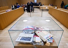 Condenan a 30 años de prisión a una madre acusada de envenenar a sus hijas en Francia