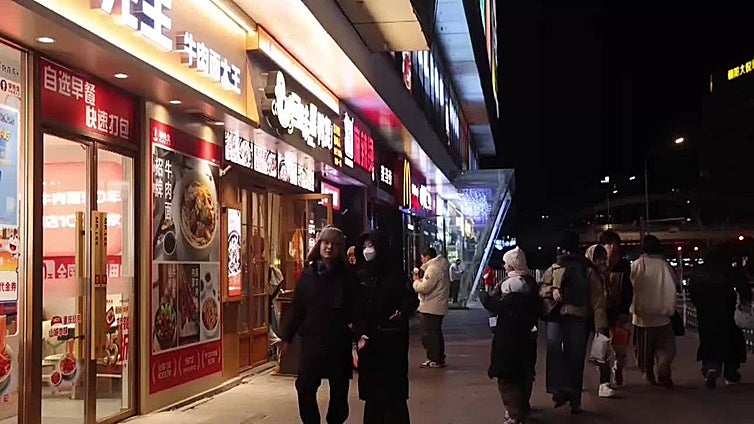 Alerta por fuertes vientos en China