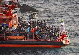 Los ministros de la UE cierran un acuerdo migratorio que abre la puerta a crear centros de devolución en otros países