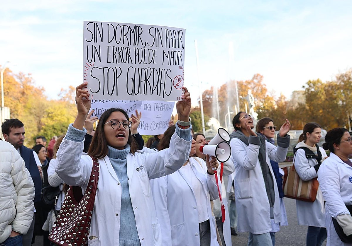 Manifestación de médicos para protestar por la reforma de estatuto marco