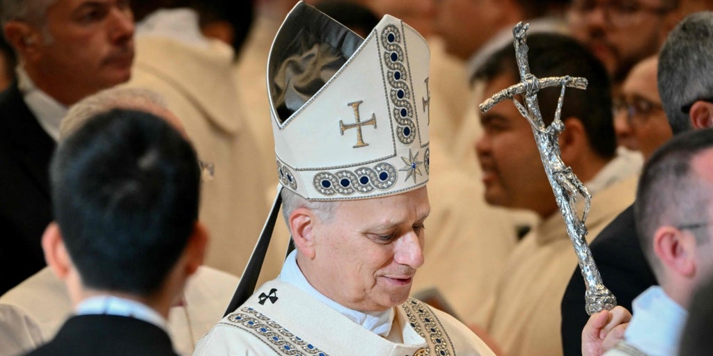 El Vaticano convoca a los obispos para diseñar el próximo viaje del Papa a  España