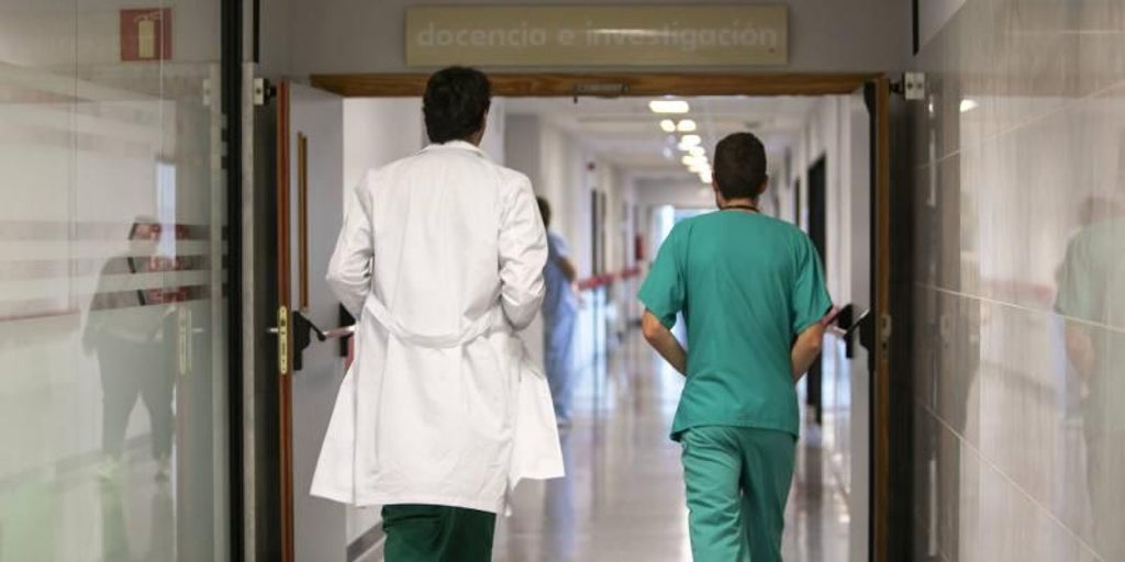 Baleares acaba activando el registro de sanitarios objetores al aborto con críticas de Vox