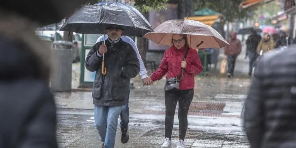La Aemet avisa a España de la llegada de nevadas, vientos y fuertes lluvias: estas son las zonas más afectadas