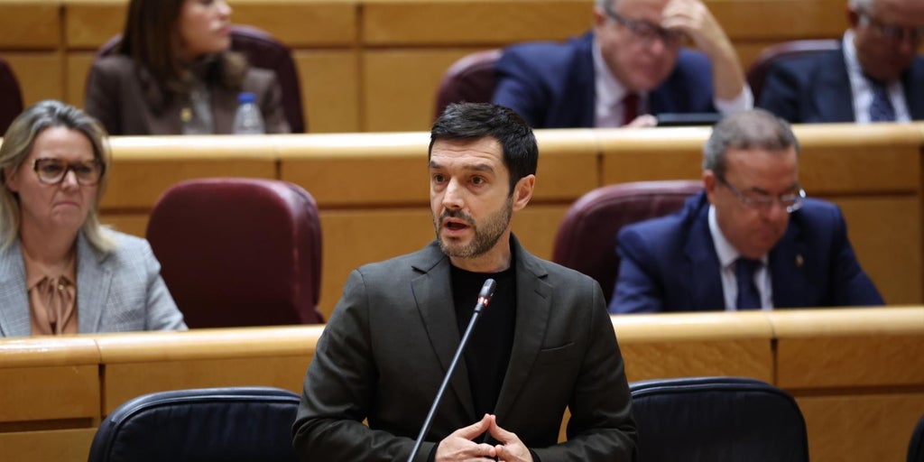 El Gobierno aprueba una prestación universal por crianza para «todas» las familias con menores