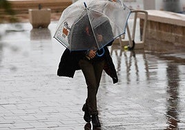 La Aemet avisa a España de la llegada de fuertes lluvias: zonas afectadas en las próximas horas