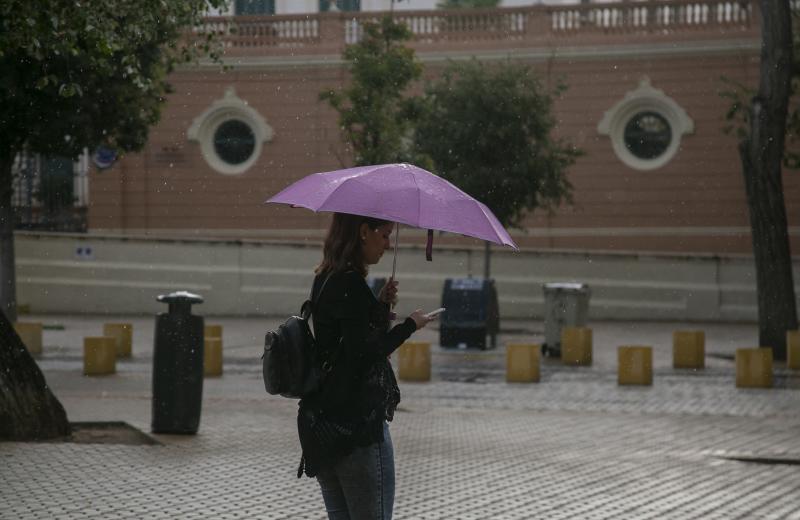La Aemet avisa a España del tiempo que llega: lluvias y bajada de temperaturas en estas zonas