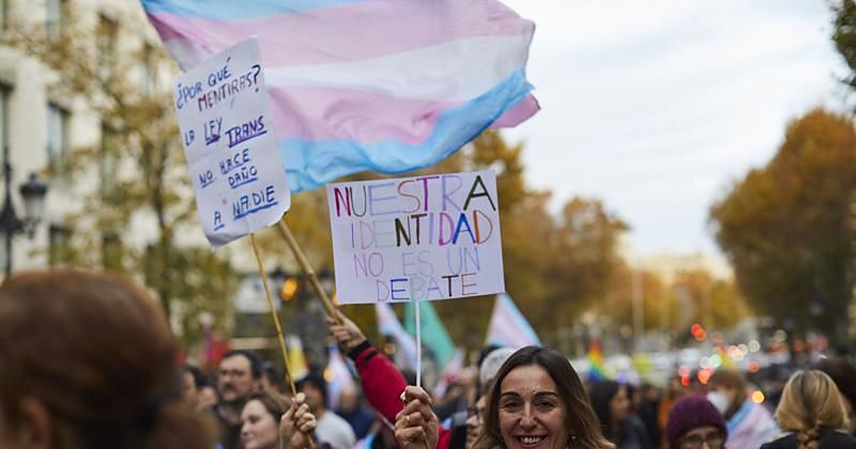 Portugal revisa su ley de identidad de género y excluye a los menores