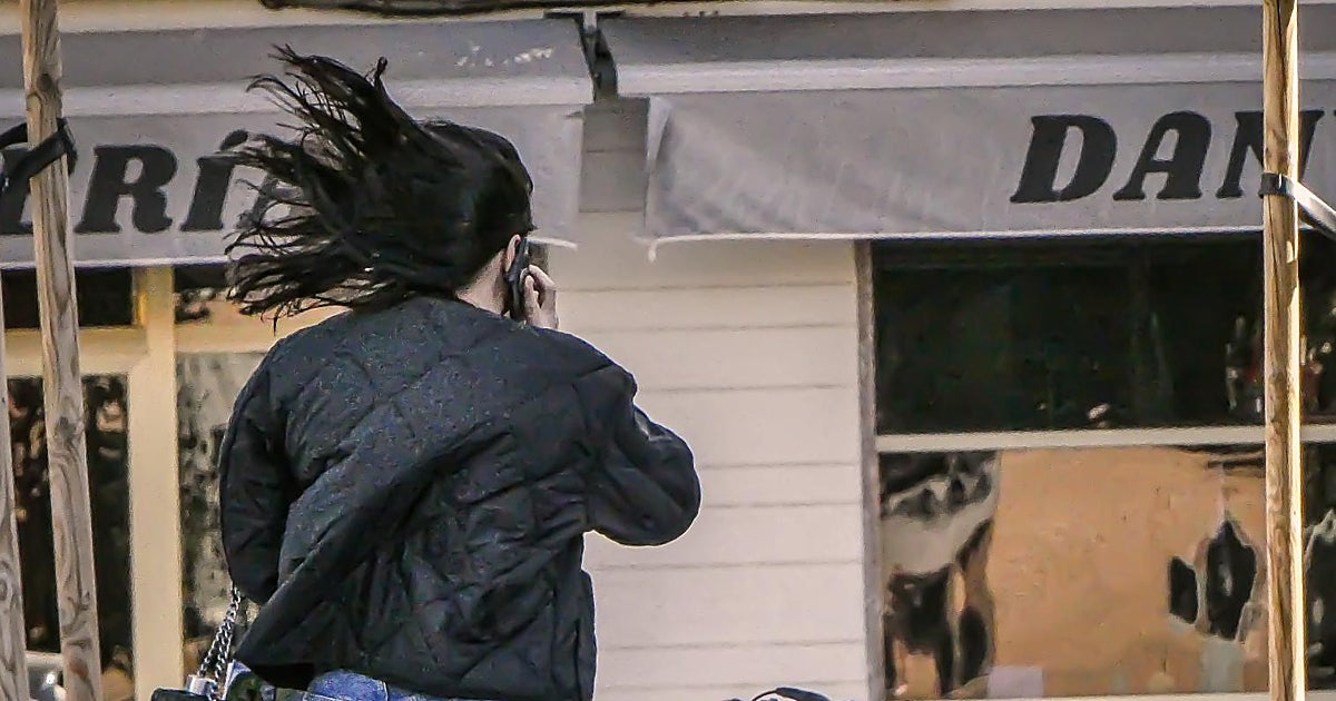 El temporal de viento azota varias comunidades y obliga a activar la alerta roja en algunas zonas del norte de Cataluña