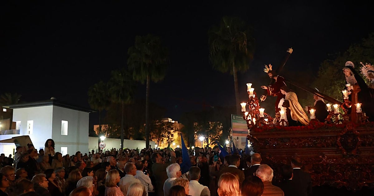 La revolución de la cruz en las calles