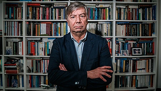Las revistas académicas se llenan de «alucinaciones» de la IA: «Han citado trabajos míos que no existen»