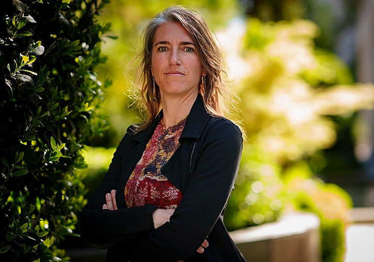 Núria Casacuberta: «Hay industrias que emiten 400 veces más radiactividad al mar que Fukushima»