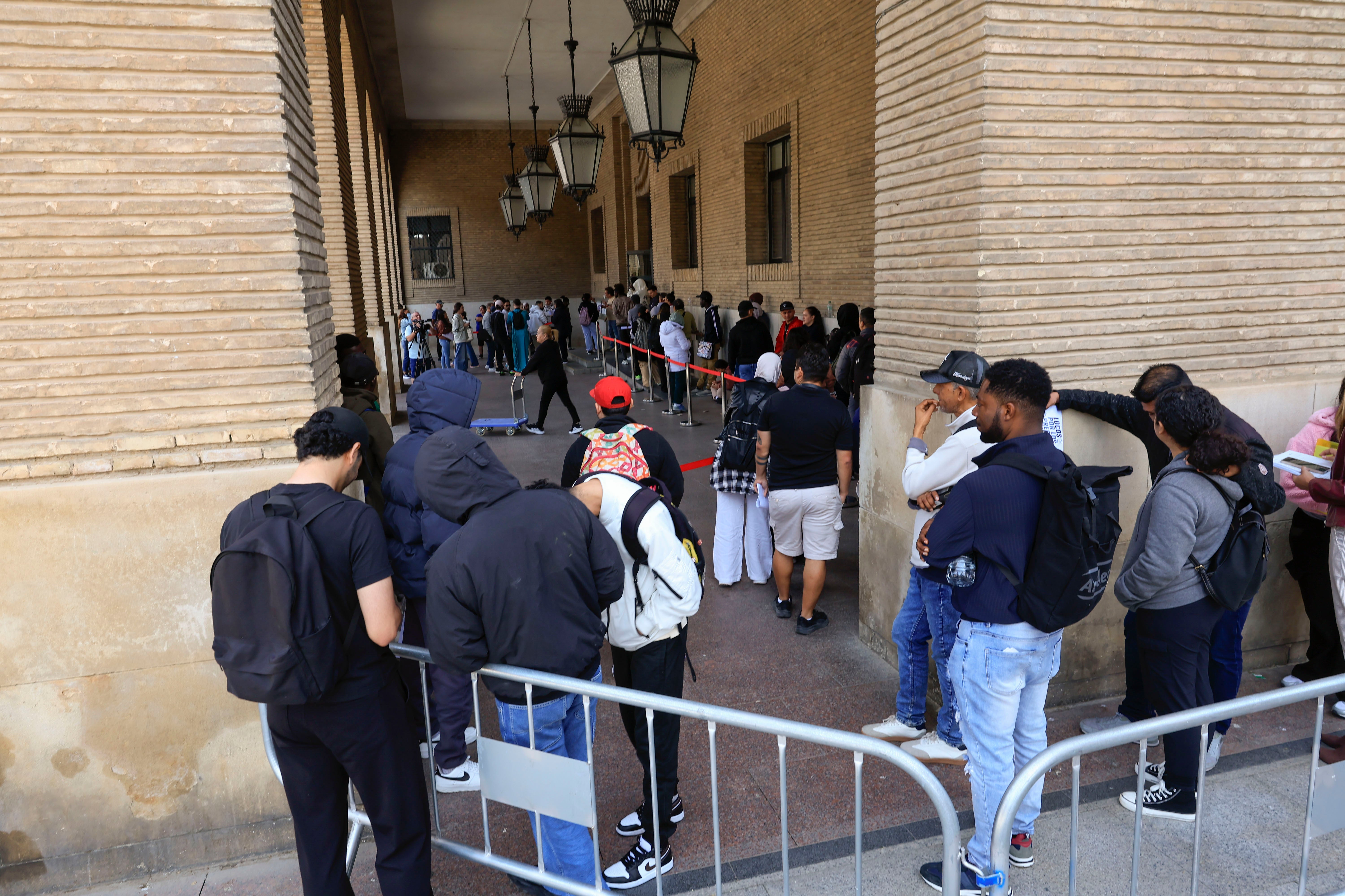 Cómo conseguir regulizar tu situación si eres inmigrante en España a partir de hoy