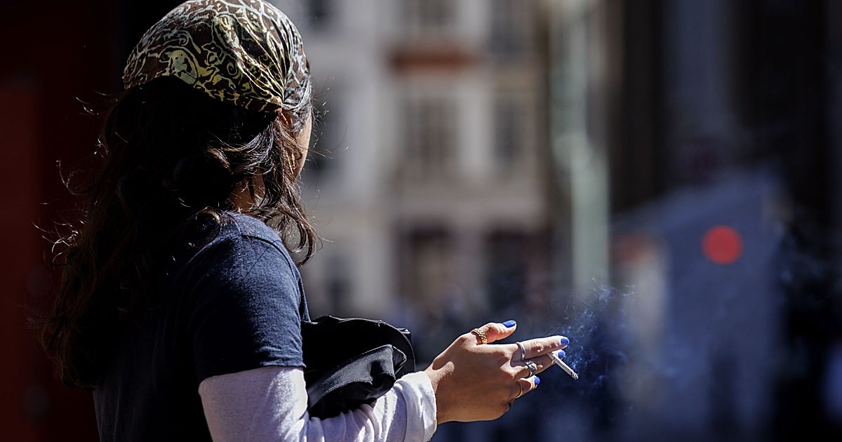 El veto del tabaco a toda una generación, «inconstitucional» y «discriminatorio» en España