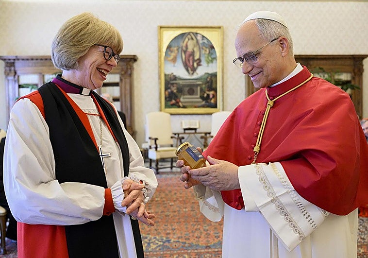 La arzobispa de Canterbury y el Papa León XIV.