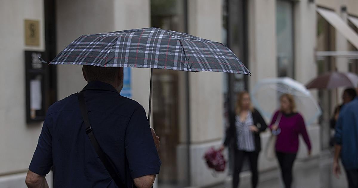 La Aemet avisa de la llegada de fuertes lluvias y granizo a España: estas son las zonas más afectadas