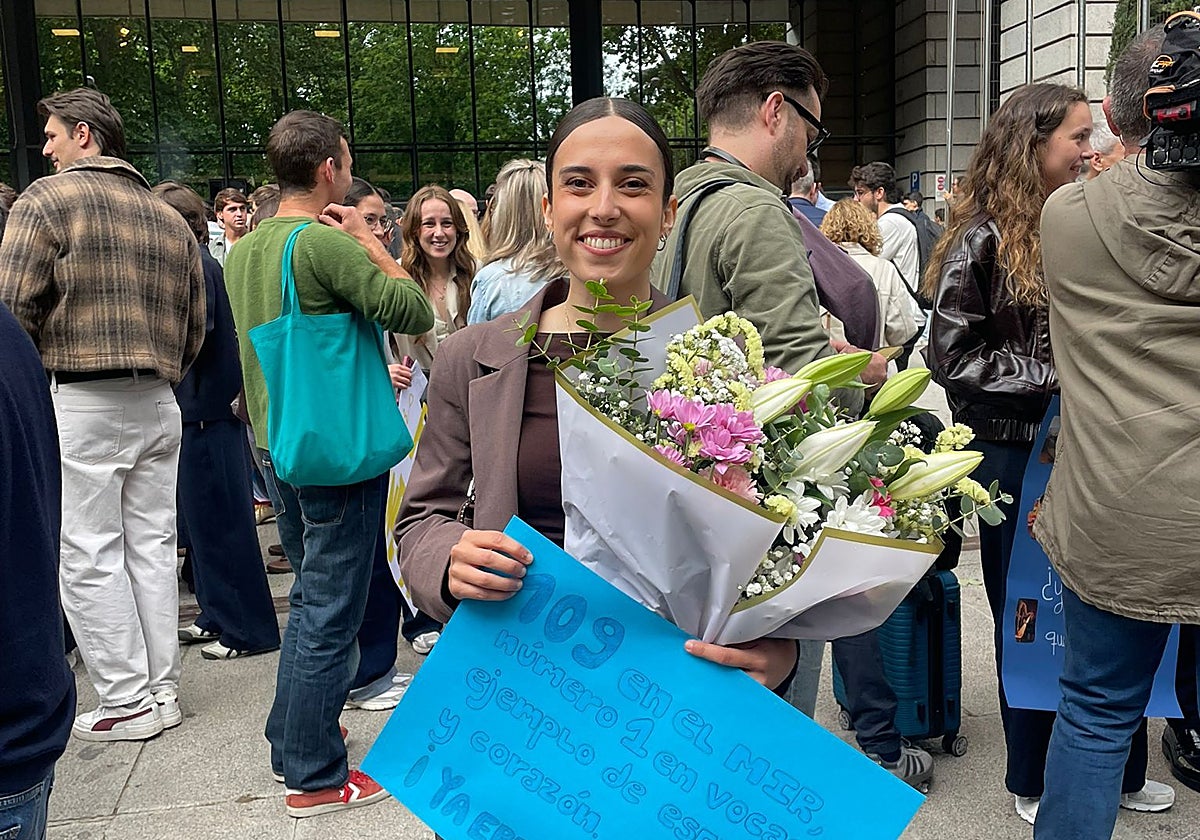 María Ochoa, este lunes, tras elegir plaza en el Ministerio de Sanidad.