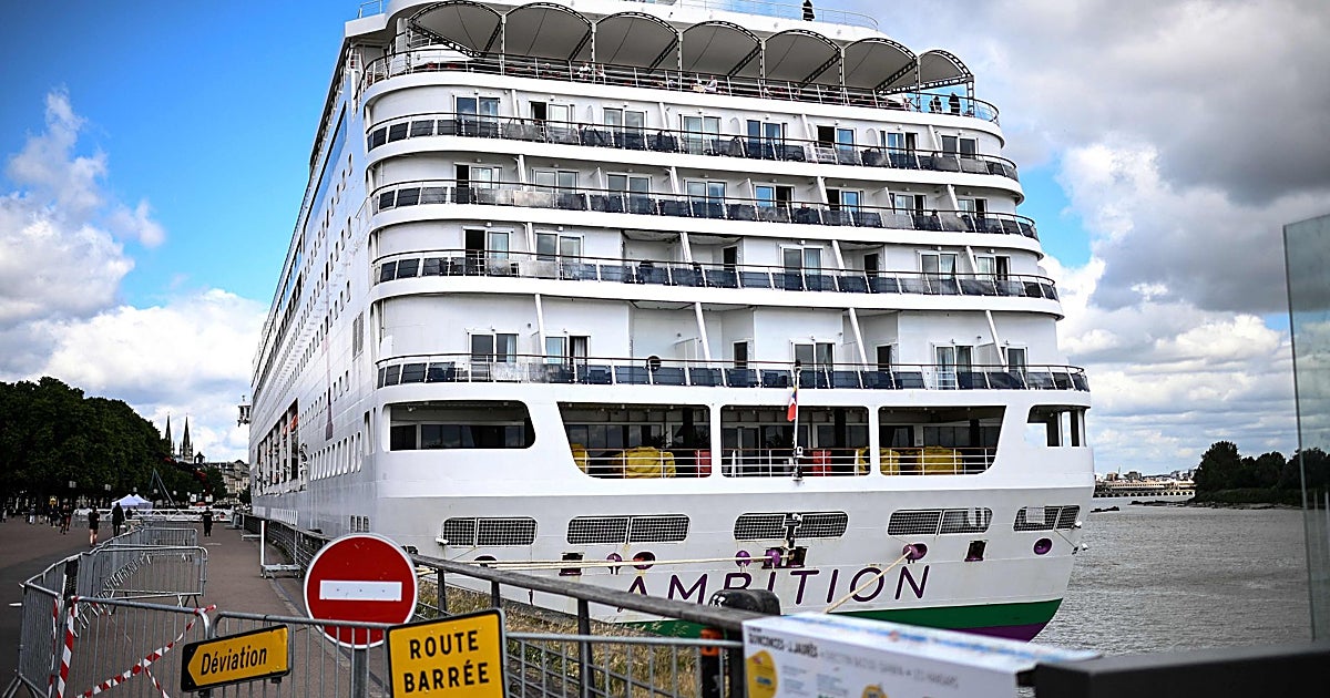 Francia confina un crucero con 1.700 personas: «Es el caldo más propicio para todo tipo de infecciones»