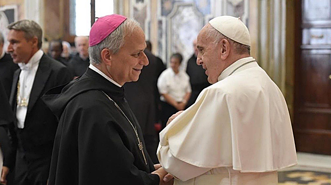 El Papa Francisco es el primer Papa jesuita de la historia. León XIV también fue la primera de sus órdenes… ¿De cuál estamos hablando?