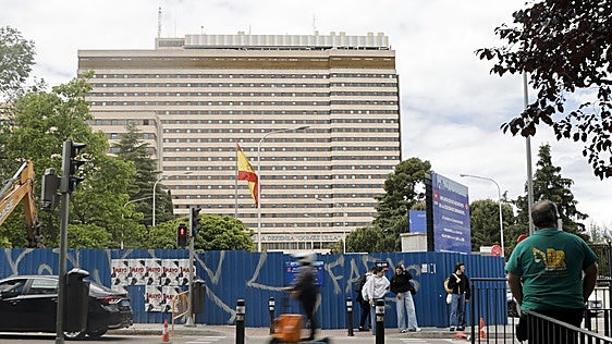 Vista exterior del Hospital Gómez Ulla