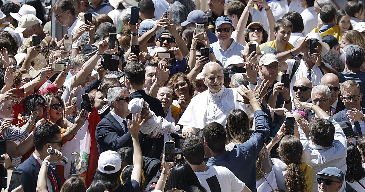 El Papa pide en Montserrat renunciar a las «palabras hirient