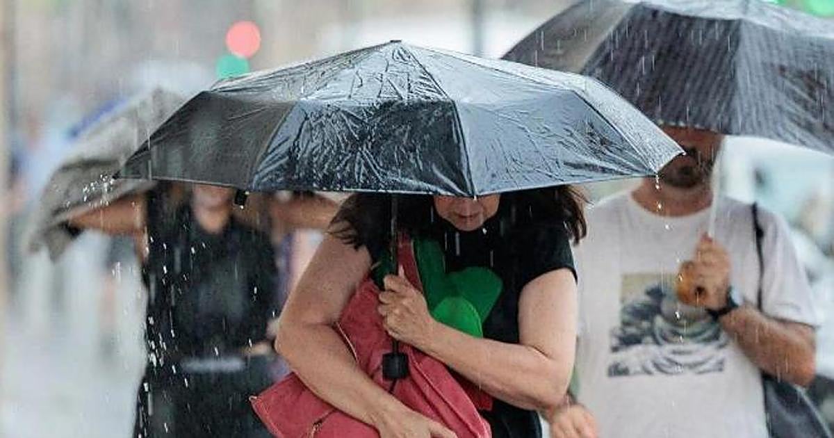 La Aemet avisa de la llegada de lluvias, tormentas y granizo a España: estas son las zonas afectadas