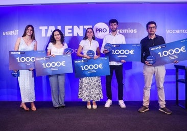 Una pulsera que detecta crisis epilépticas y un 'scape room' contra la desinformación, entre los TFG premiados por Vocento y U4Impact