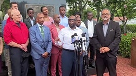 Venezolanos y haitianos en EEUU renuevan lucha por el TPS tras sismos y fallo del Supremo