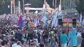 Un millón de personas se alzan como "muro contra la ola reaccionaria" en el Orgullo 2026