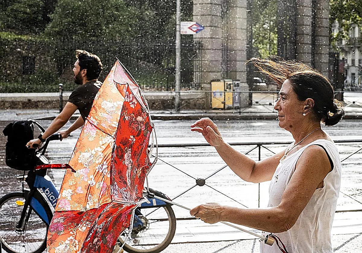 La Aemet avisa a España de tormentas fuertes tras la segunda ola de calor