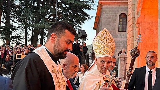 Beatificación del patriarca Hoayek, «padre» y esperanza del Líbano