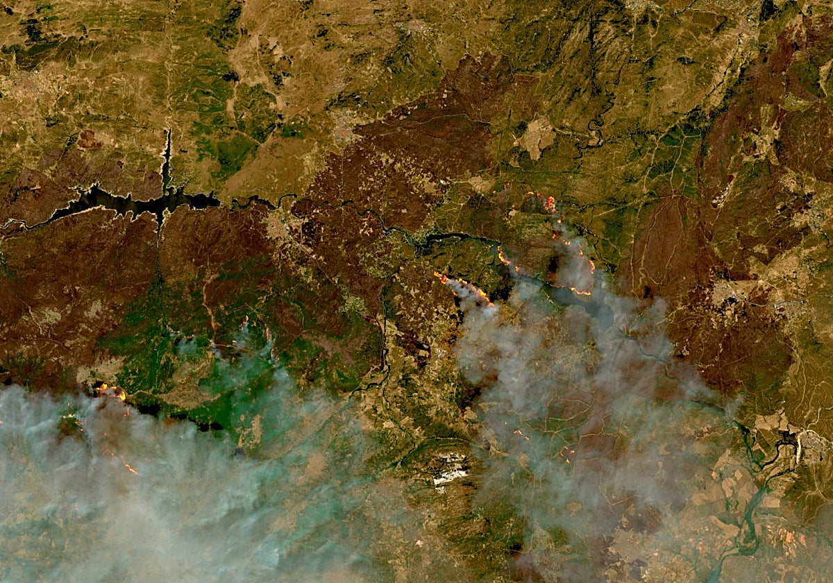 Así se ve la evolución de los incendios de Madrid y Ávila desde el espacio