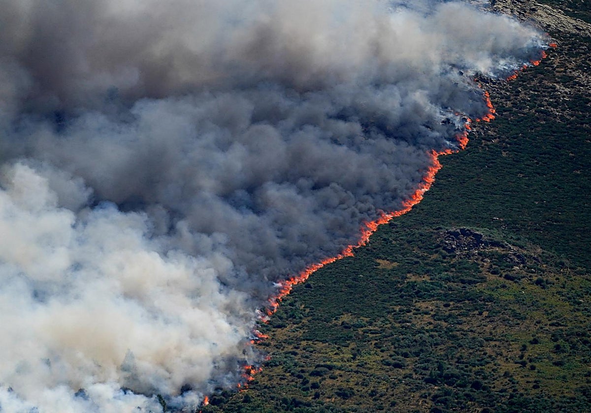 Los incendios del centro peninsular han emitido la energía de 28 bombas atómicas