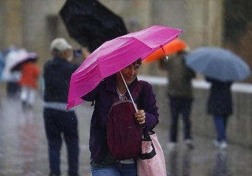 La Aemet avisa a España de la llegada de lluvias y tormentas con granizo: estas son las zonas más afectadas