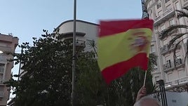 Miles de ceutíes terminan su protesta ante la Delegación del Gobierno