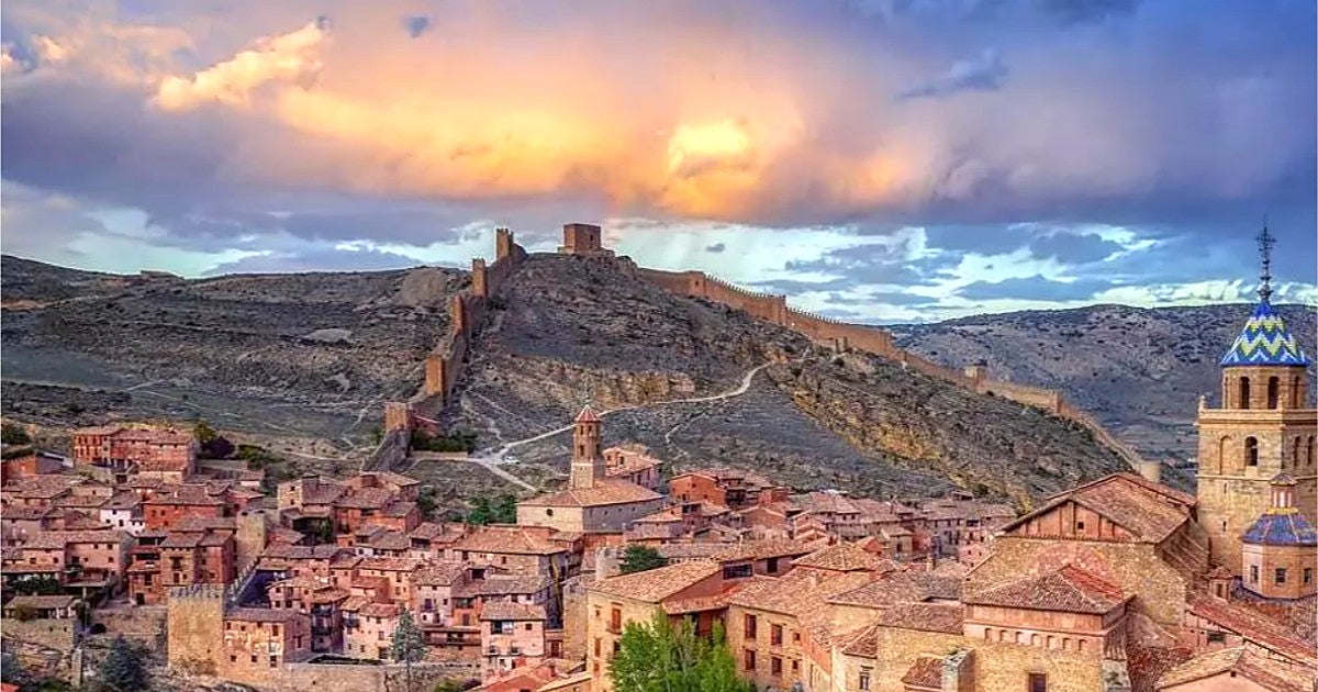 Los mejores pueblos de España para ver el eclipse solar total de hoy, 12 de agosto: cuáles son y dónde están