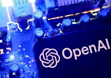 Cerca de 700 agentes de OpenAI ciberatacan a otra plataforma de IA sin intervención humana