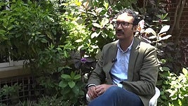 El mexicano que transformó 30 años en EE.UU. en la plataforma 'Retache' para otros retornados
