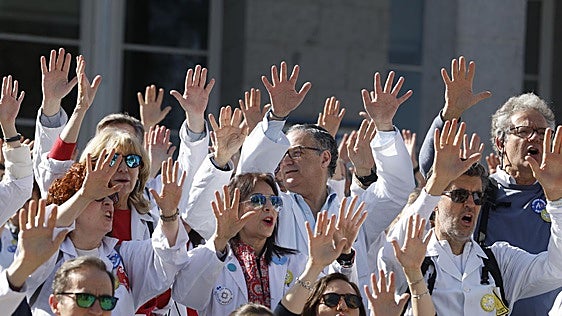 Los médicos iniciarán una huelga indefinida en todo el país el 28 de octubre