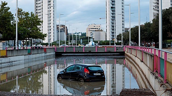 El litoral afronta meses de máximo riesgo de inundación: «El Mediterráneo se ha convertido en un factor de riesgo»