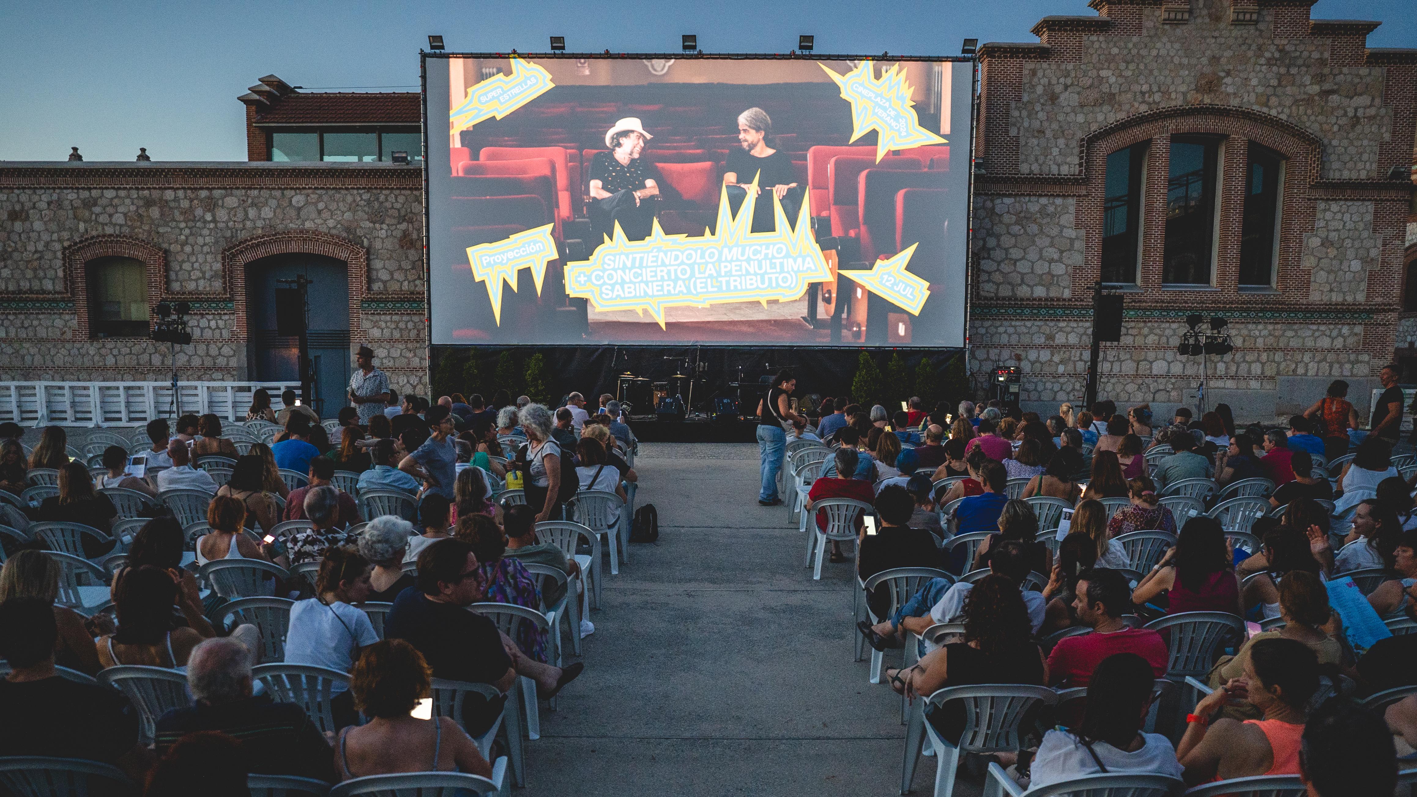 Un cine de verano en la capital