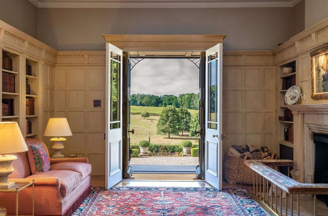 Las vistas desde todas las habitaciones de la mansión son impresionantes. La escritora vivió en esta lujosa casa  entre 1775 y 1800. 