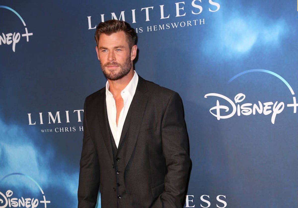 Chris Hemsworth comparte con sus seguidores una efectiva rutina para fortalecer el core.