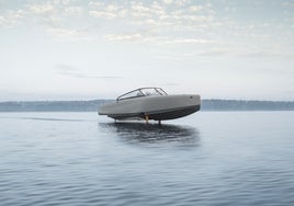 Candela C-8 Polestar Edition, una lujosa embarcación eléctrica que 'vuela' por encima del agua