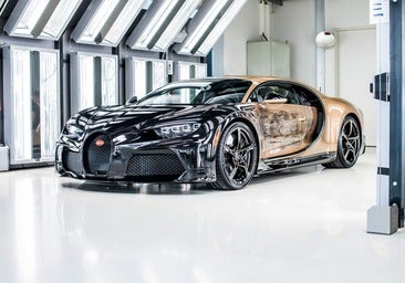 Bugatti apuesta todo al dorado con dos modelos únicos que superan los 3 millones de euros