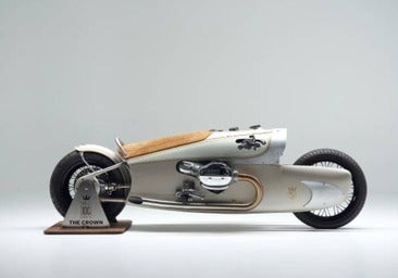 R 18 The Crown, la joya de dos ruedas que conmemora los 100 años de BMW Motorrad