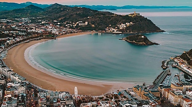 Escapadas de septiembre: 13 destinos y muchos planes para redescubrir España