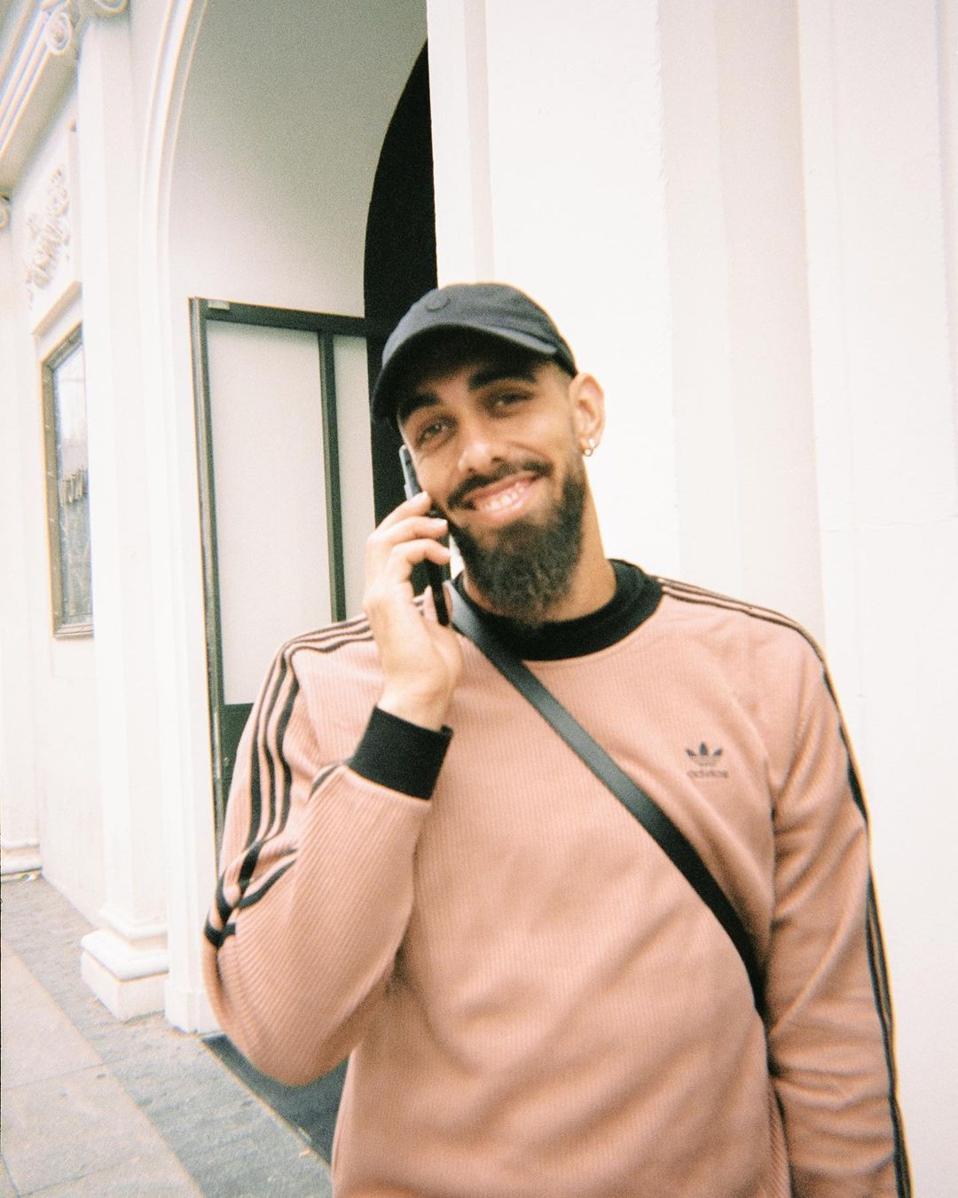 Borja Iglesias es otro de los futbolistas que puede presumir de una envidiable colección de bolsos.