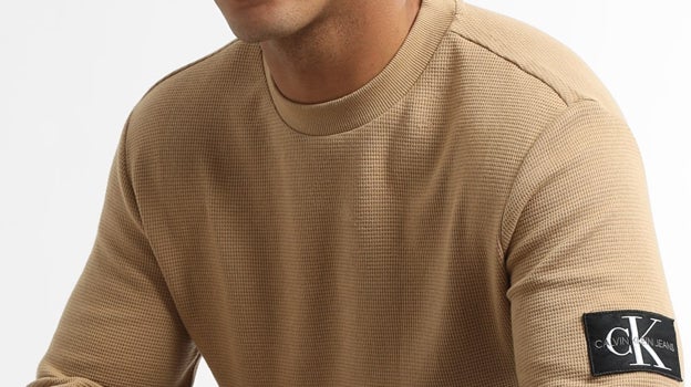 Sudadera de Calvin Klein de venta en la tienda multimarca Ryses (59,90€)