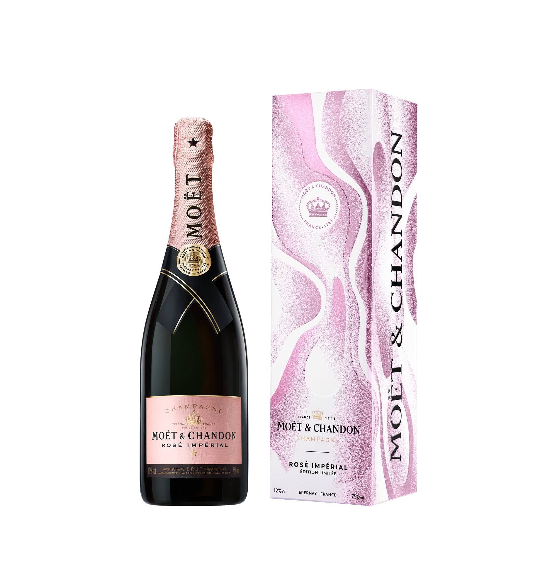 Moët Impérial End Of Year 2023 Rosé, su festivo estuche lo convierte en una opción ideal tanto para regalar como para disfrutar en primera persona. Una botella adornada con motivos blancos y dorados, en homenaje a la efervescencia del champagne y a su delicada textura.. Este champagne ofrece un aroma equilibrado gracias al coupage de diferentes vinos que plasman la esencia de la región. En boca presenta una acidez equilibrada y un sabor afrutado, que le aporta versatilidad y extraordinario maridaje tanto con carnes como pescados. PVP: 58,55€