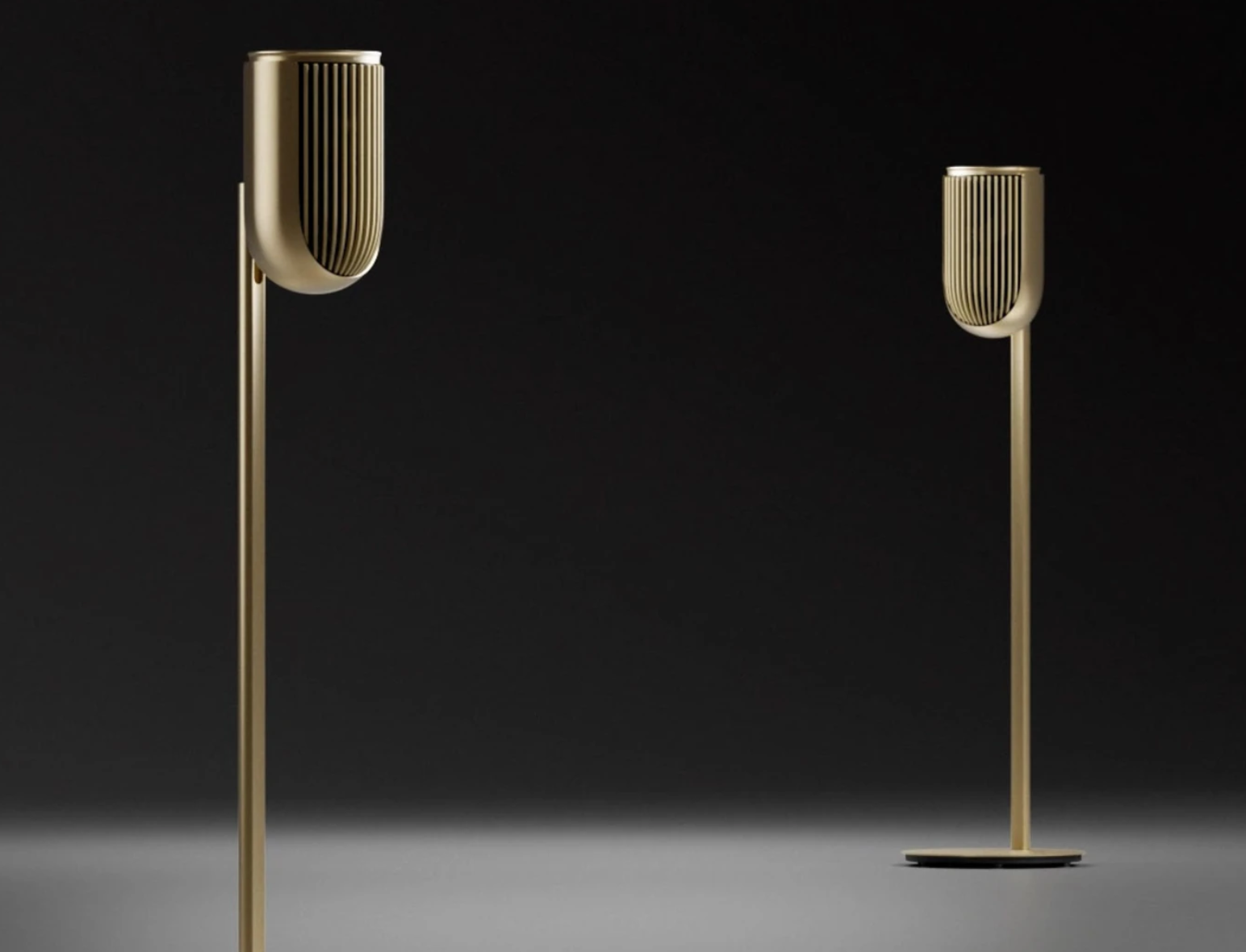 El altavoz Beolab 8 de Bang & Olufsen es un reflejo de versatilidad, un diseño exquisito y práctico con un sonido de gran intensidad que viene con una configuración de tres controladores que garantizan gran detalle, potencia sorprendente y profundidad. Este modelo mapea la ubicación con un micrófono dedicado para ofrecer una calidad impecable y su motor de neodimio dirige el sonido para disfrutar de un paisaje sonoro inmersivo adaptado al entorno. Además, puede conectarse fácilmente a través de wifi 6 y Bluetooth 5.3, así como conectarse a televisiones y sistemas de sonido antiguos. Su precio es de 5.998 euros.